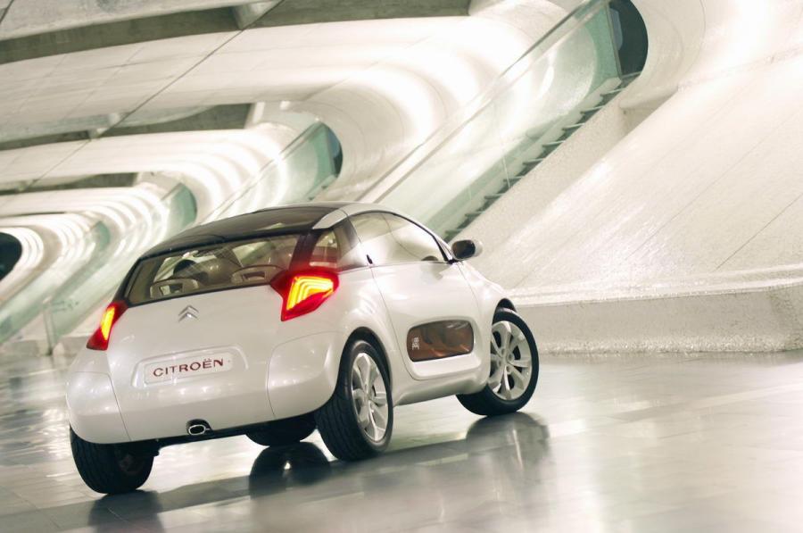  Citroen C-AirPlay Concept 2005 года  (фото 87 из 100)